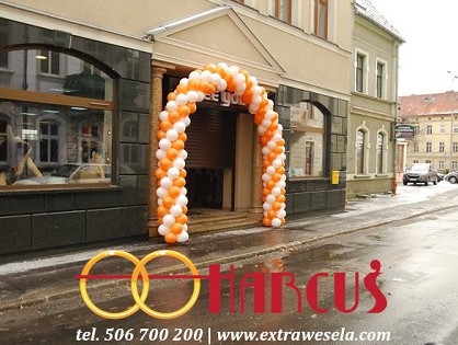 Dekoracja balonowa marketu - sklep Dzierżoniów