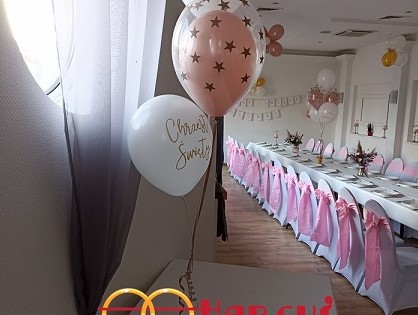 Bukiet z balonów helowych na stół - Restauracja Miodowa Dzierżoniów